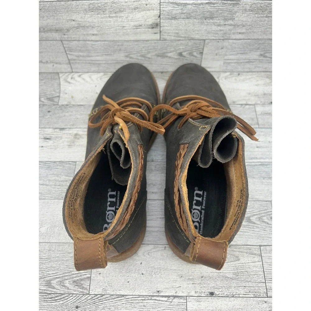 Born Handcrafted Grey Suede Leather Lace Up Chukka Ankle Boots Women Size 9.5‎